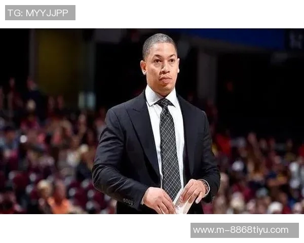 泰伦卢称赞莱昂纳德身体状态良好期待球队能持续保持最佳状态