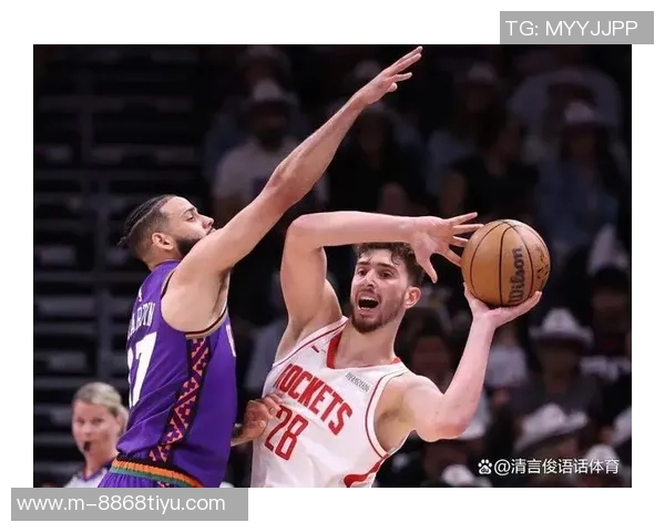 再遭鱼腩困扰KD是否仍自认替罪羊呼吁归还狄龙与格林重振球队信心 再遭鱼腩困扰KD是否仍自认替罪羊呼吁归还狄龙与格林重振球队信心